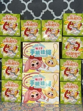 BabyThree Lovers Pack- 2 Phone Strap Plush & 10 Greedy Sweetie Serieslll